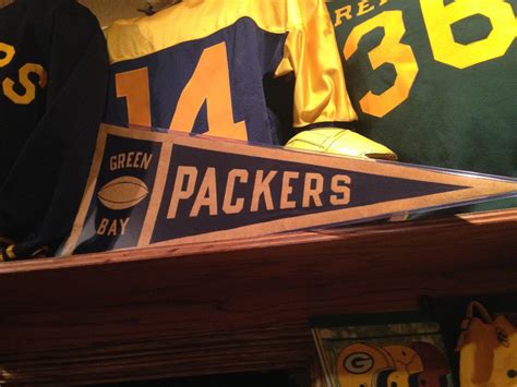 Collector’s Corner column: The wonderful world of vintage Packers ...