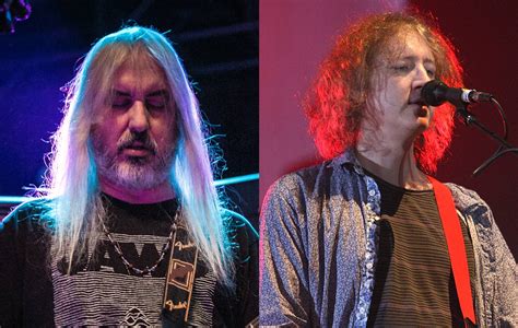 Watch My Bloody Valentine's Kevin Shields join Dinosaur Jr. to cover The Cure in London