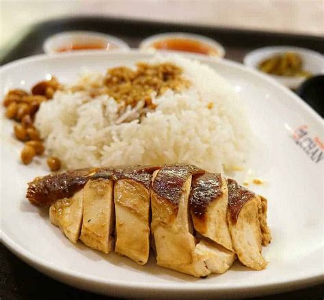 Instant Pot Hainanese Chicken and Rice - The Steamy Cooker