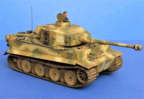 RUSSIAN FRONT TIGER - controversial colours? - Ready for Inspection - Armour - Britmodeller.com