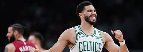 NBA DFS: Jayson Tatum highlights list of top DraftKings plays for Tuesday's Celtics-Heat matchup ...