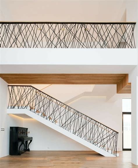 Treppen Design Idee mit modernem Geländer Interior Stair Railing ...