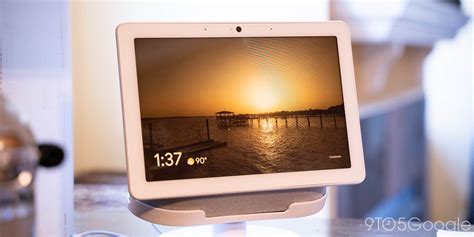 This Nest Hub Max stand makes it a better security camera - 9to5Google