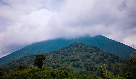 2 Days Mount Karisimbi Hiking Tour | Rwanda Safari Tour.