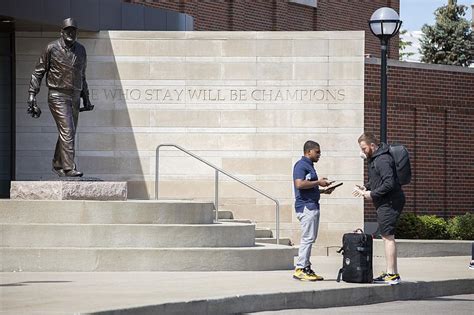 Bo Schembechler Statue Vandalized