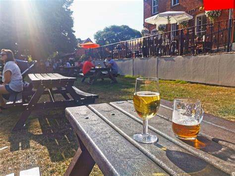 10 Best pubs in Leamington Spa with beer gardens! - Travel Across The Borderline