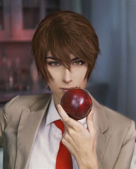 Light Yagami Cosplay : r/deathnote