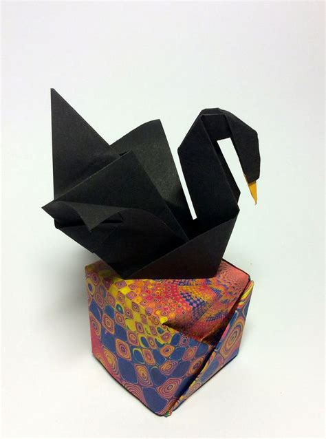 origami black swan on box | Black swan, Swan, Origami