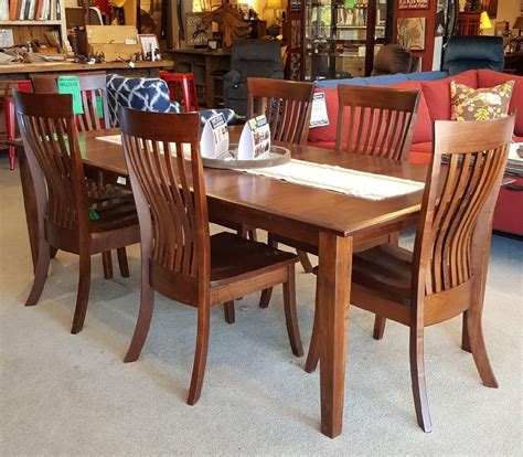 Amish Maple Dining Table and Chairs Wood, size and finish options ...