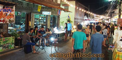 Rayong Monthly Night Market | Yomjinda Road, Rayong, Thailan… | Flickr