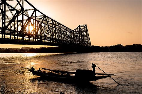 West Bengal Tourism, Tourist Places, Tours and Travel Guide