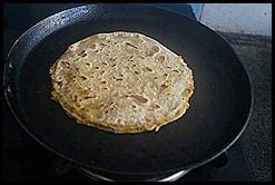 Alu Paratha Recipe | nithyaskitchen