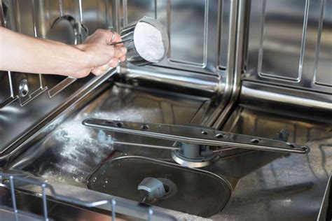 How to Clean a Dishwasher With Just Vinegar