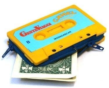 11 Cool Things Made From Old Cassettes || really want to make those ...