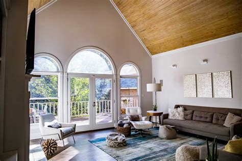 Cathedral Ceiling Vs. Vaulted Ceiling: Pros, Cons, & What Makes Them Different