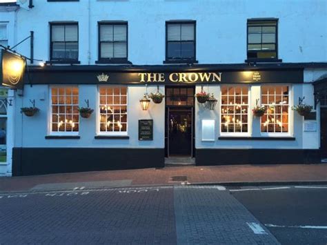 THE CROWN, East Grinstead - 35 High St - Menu, Prices & Restaurant ...