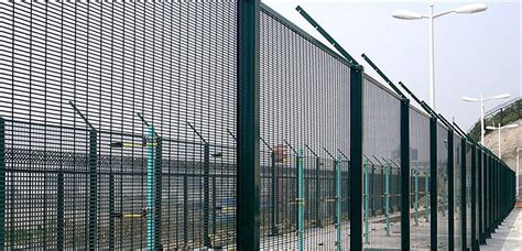 354 / 358 High Security Fence · Anti-Cut Anti-Climb · Fencing Materials