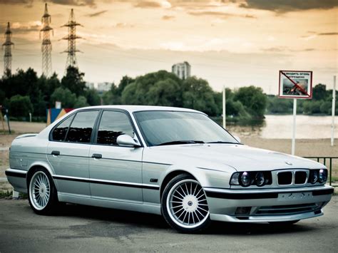 BMW M5 E34 wallpaper | 1920x1440 | 693315 | WallpaperUP