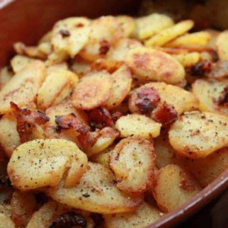 German-Style Fried Potatoes - Bratkartoffeln Recipe - (4/5)