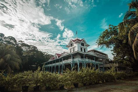 Silliman University - Philippines - EduCativ