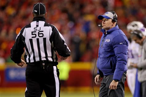 Bills coach gives glimpse into ‘hybrid’ preparation process for Chiefs ...