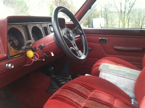 1988 Ford ranger interior