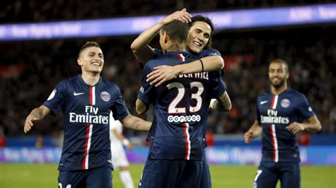 PSG back on top with win over Metz - Eurosport