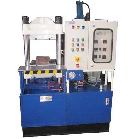 Plc Industrial Rubber Moulding Machine, Capacity: 1-5 Ton, Motor: 5.5 kw at Rs 400000 in Ahmedabad