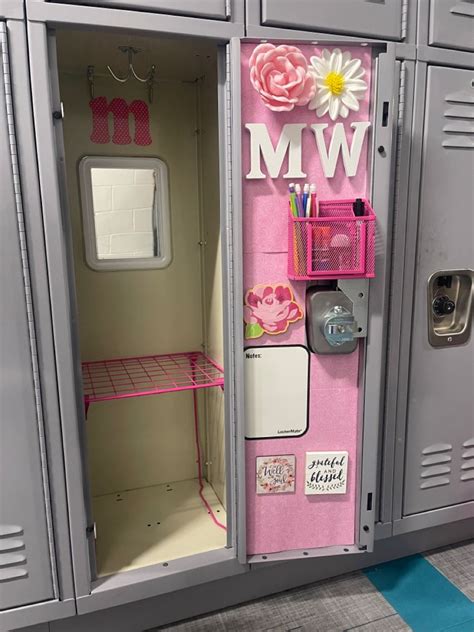 preppy locker inspiration | School lockers, Lockers, Locker decorations