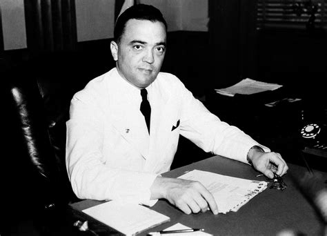 Biography traces public support for J. Edgar Hoover in most of his 48 ...