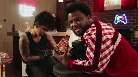 Pizza Hut Spicy Lover's Pizza Super Bowl 2022 TV Spot, 'Tattoo' Featuring Craig Robinson - iSpot.tv