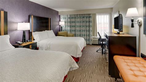 Hampton Inn Springfield from $109. Springfield Hotel Deals & Reviews - KAYAK