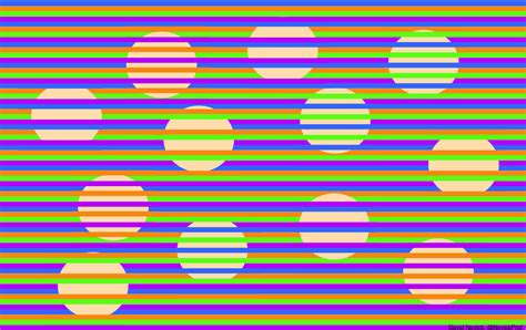 This optical illusion tricks you into seeing different colors. How does ...