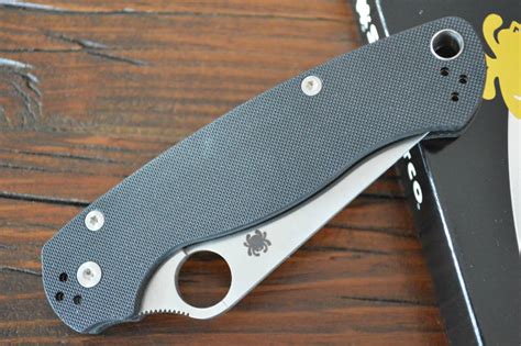 Spyderco Paramilitary 2 / Black G10 & Satin CPM S30V C81GP2 - Northwest Knives