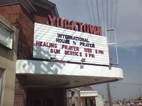 Yorktown Theatre in Cleveland, OH - Cinema Treasures