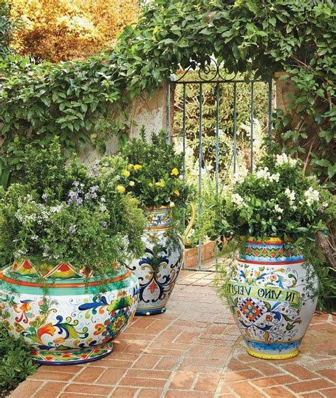 49 Wonderful Italian Garden Design Decorating Ideas #italiandesign #gardendesign #gardenid ...