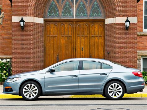 2009 Volkswagen CC Sport - Volkswagen Midsize Sedan Review - Automobile Magazine