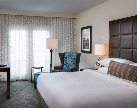 Dallas Hotel Suites | Gaylord Texan Resort and Convention Center