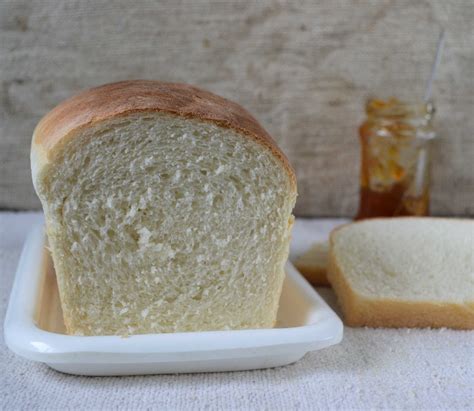 Basic Sandwich Bread Recipe – Gayathri's Cook Spot