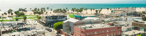 Best Hotel On Venice Beach Boardwalk - Air Venice California