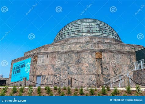 Adler Planetarium in Chicago Editorial Stock Image - Image of history, united: 178388459