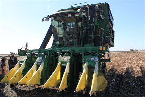 Cotton harvester Oct 2012 #1 | Maven's Photoblog