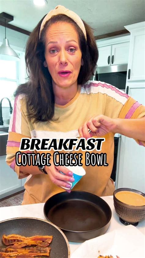 Breakfast Lunch or Dinner this COTTAGE CHEESE BOWL is delish🤍 Calories:… | Cottage cheese ...
