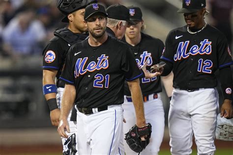 Mets trade rumors: Steve Cohen hints at contingency plans at 2023 ...