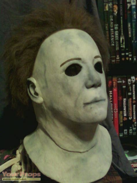 Halloween H20: 20 Years Later Morningside Sanitarium H20 Michael Myers ...