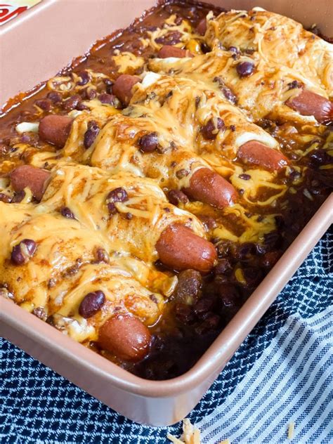 Skinny Chili Cheese Dog Casserole - Pound Dropper