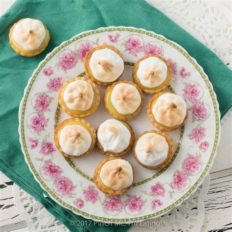 Mini Lemon Meringue Pies - Pinch me, I'm eating