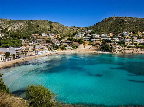 10 Beautiful Beaches Near Alicante (And How to Find Them) | Holiday Autos