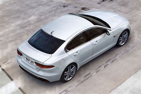 Jaguar XE 2021 dapat enjin MHEV 204 PS baharu 2021 Jaguar XE Mild ...