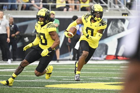 Oregon Football: Three Keys to Victory for the Ducks Against the ...